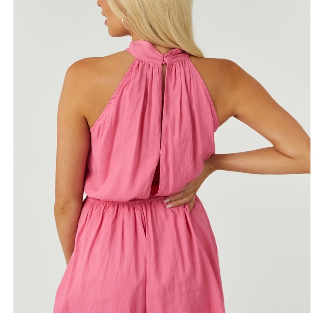 DO + BE Acrylic Ring Chain Halter Neck Romper. NWT - Picture 3 of 9